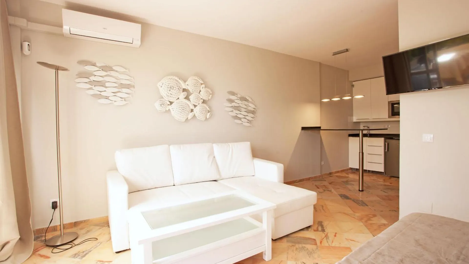 Apartment Romana Playa 902 Marbella Spain