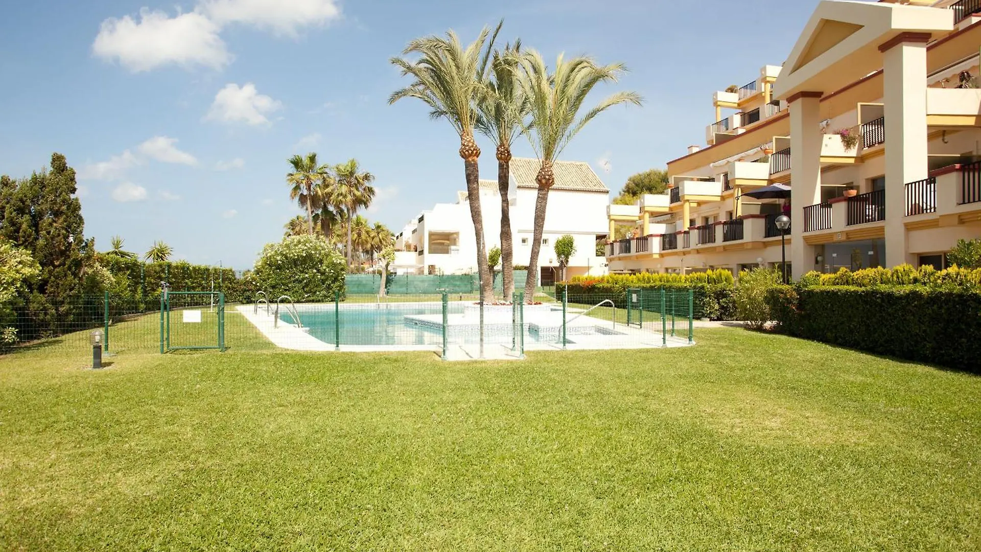 Romana Playa 902 Marbella 0*,